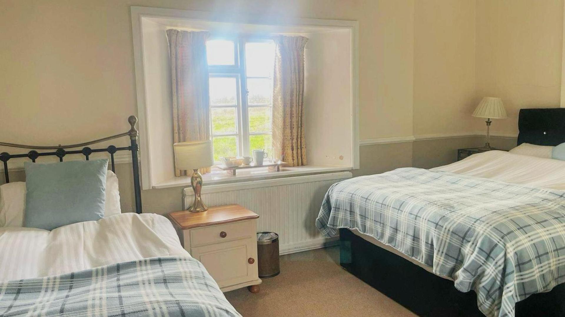 The Sibson Inn Hotel Water Newton Εξωτερικό φωτογραφία