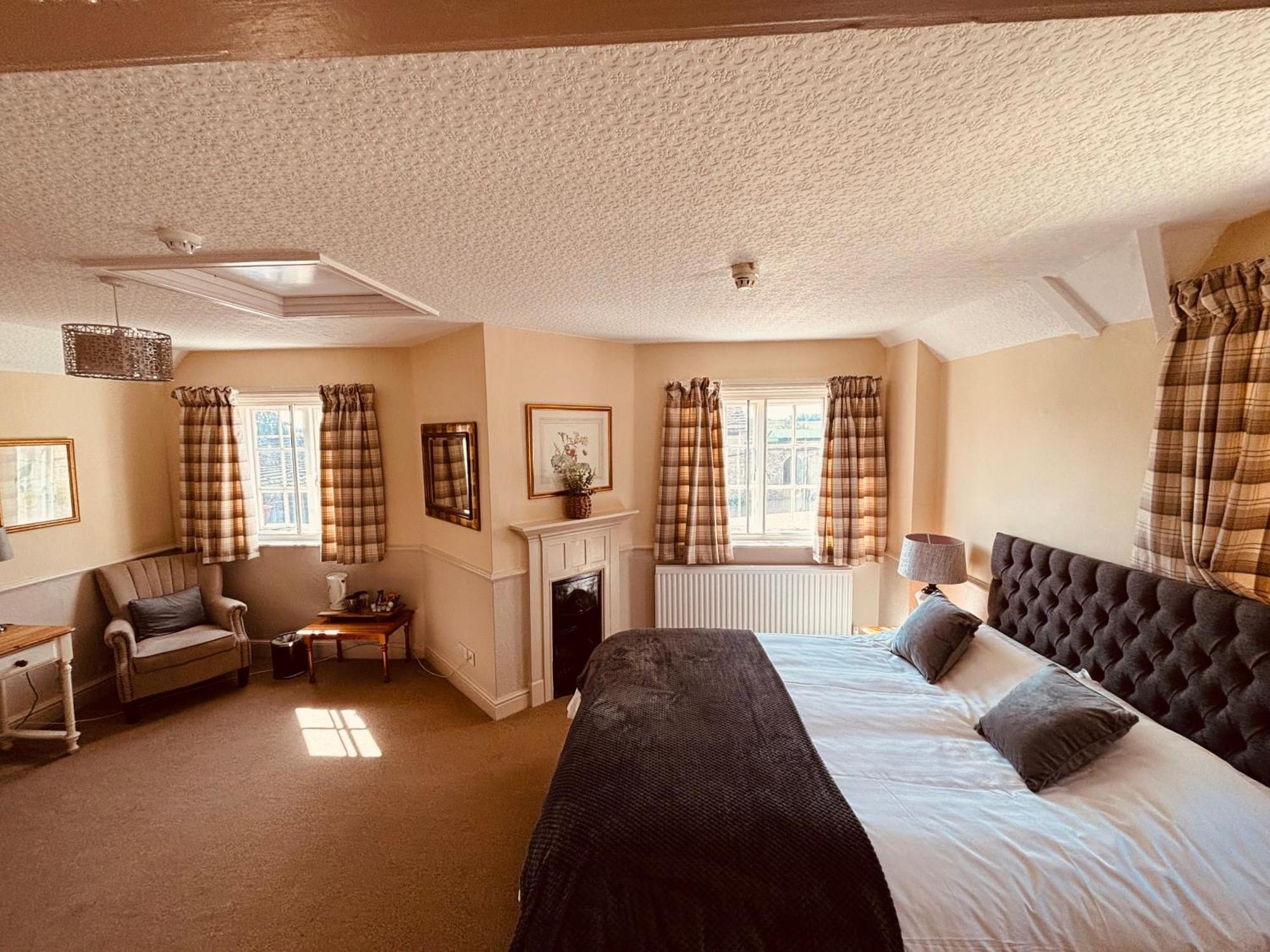 The Sibson Inn Hotel Water Newton Εξωτερικό φωτογραφία