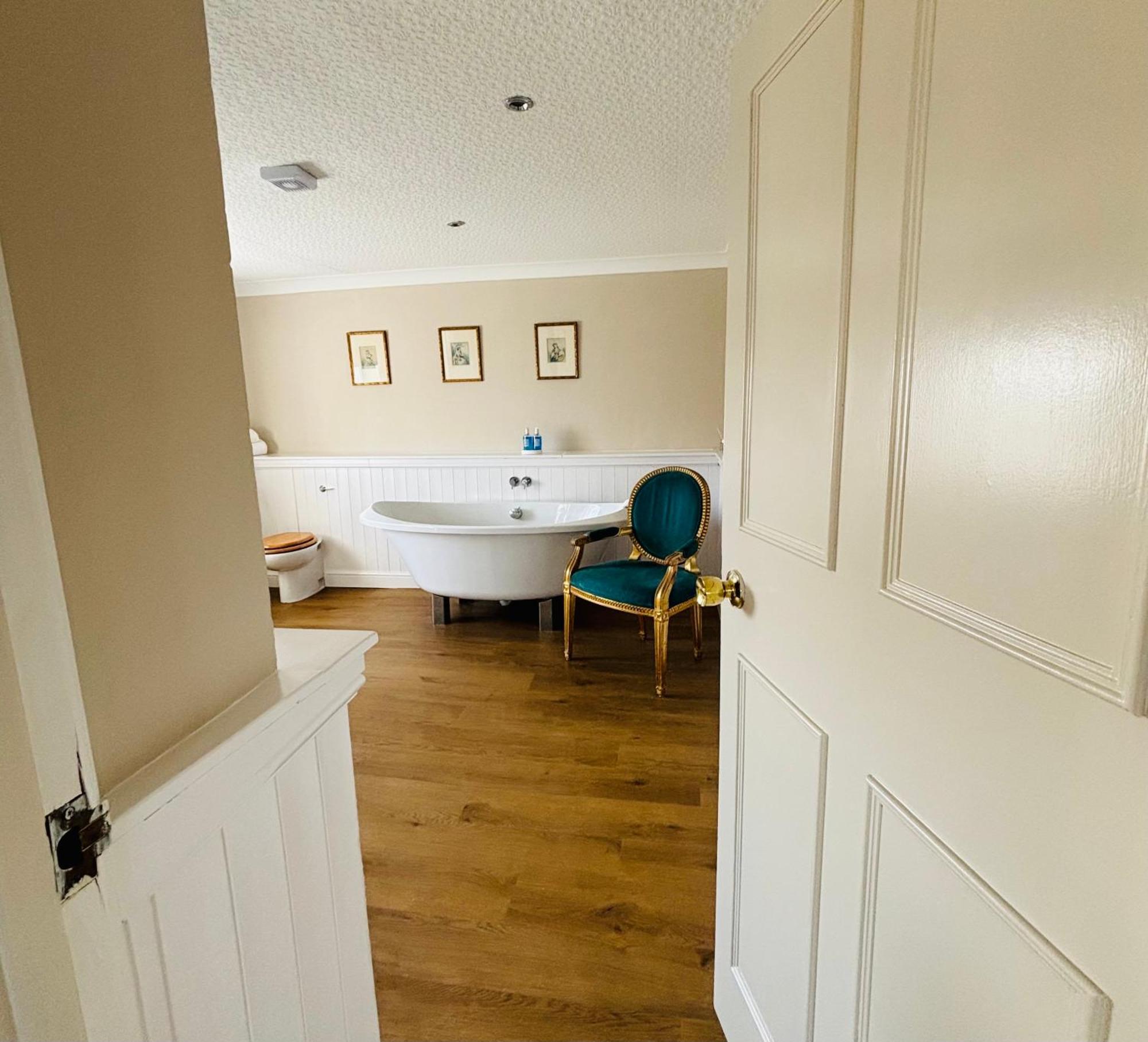 The Sibson Inn Hotel Water Newton Εξωτερικό φωτογραφία